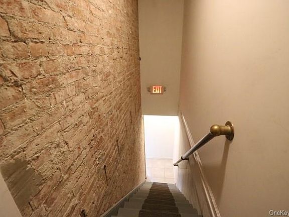 4th image of 73-77 W Main St #5