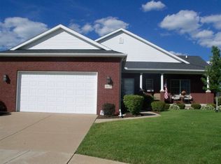 2634 E 57th Ct, Davenport, IA 52804