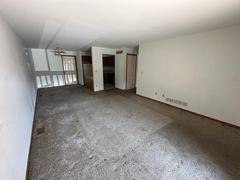 45870 Cass Ave #7 — Photo 4