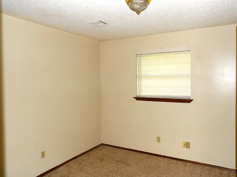 4536 SE Ellsworth Ave — Photo 7