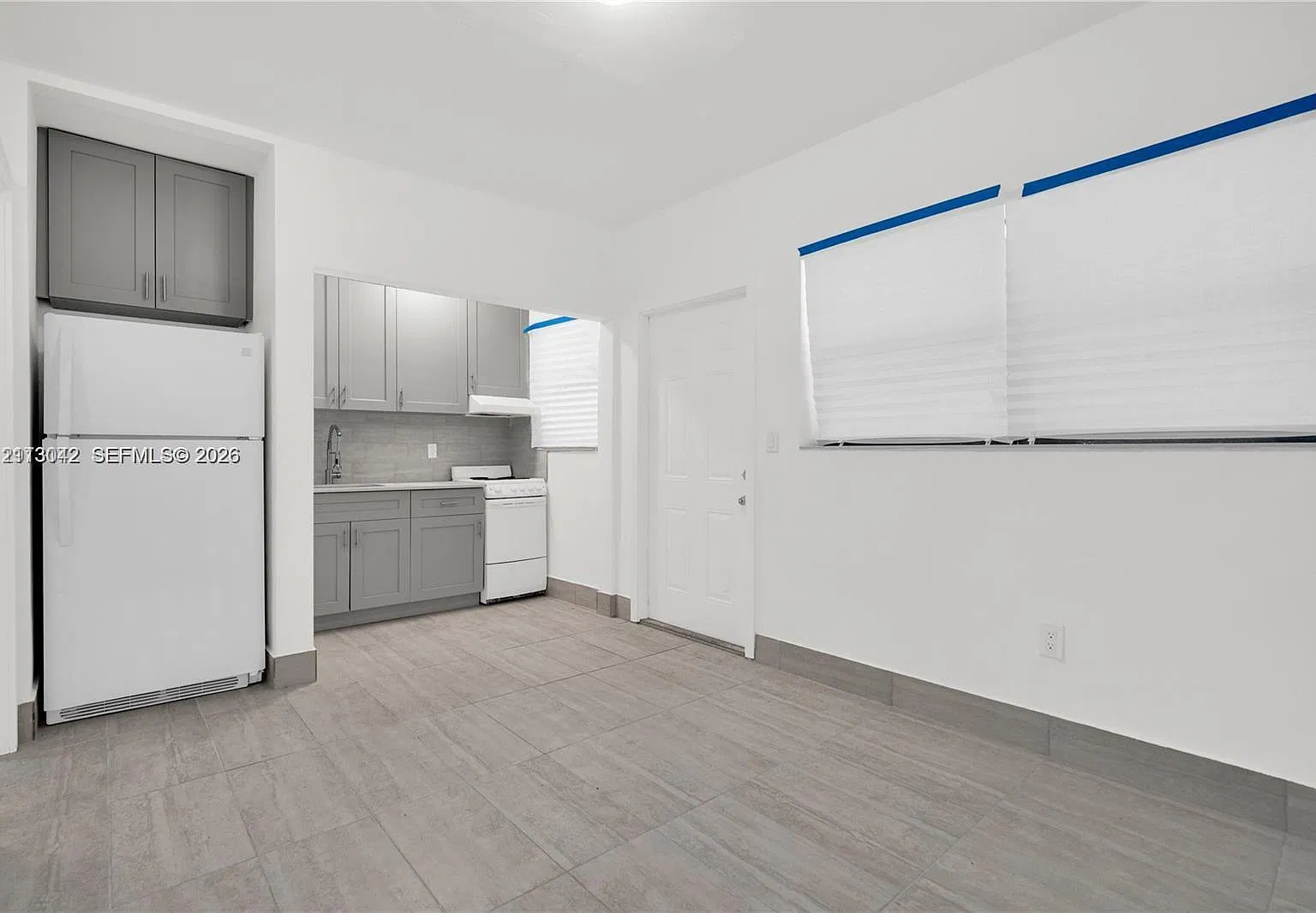 Alberta Biscayne 2nd Rev — Photo 2