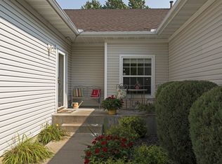 2142 Langston Ln NE, Saint Michael, MN 55376