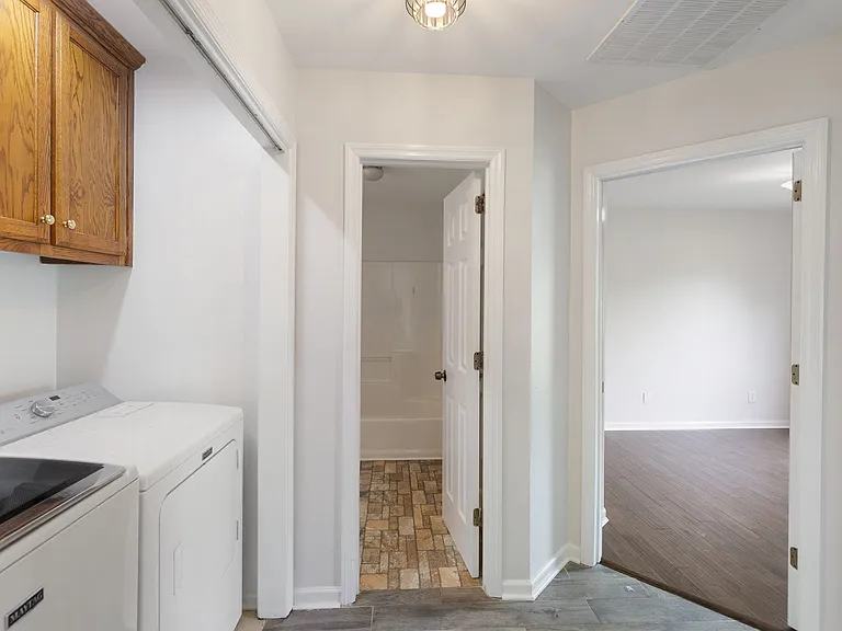 8001 Anna Ct — Photo 30