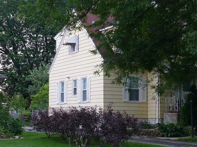 8335 Mayfield Ave photo 1