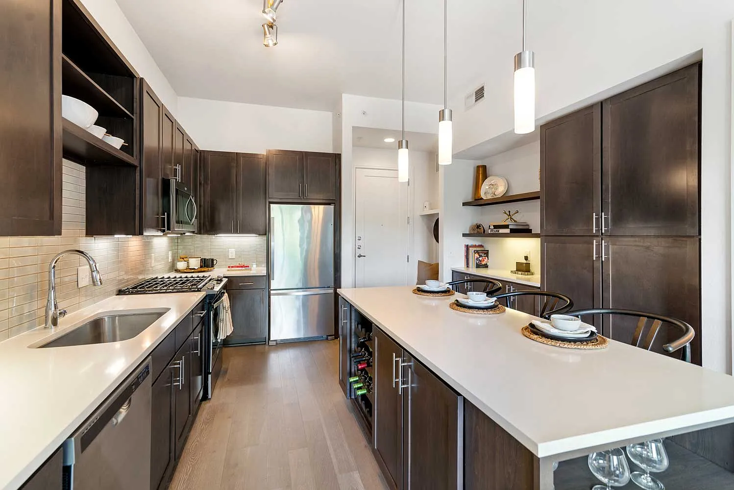 Cortland M-Line — Photo 4