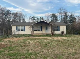2831 Ayersville Rd, Mayodan, NC 27027
