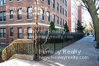 2nd image of 62 Queensberry St APT 307