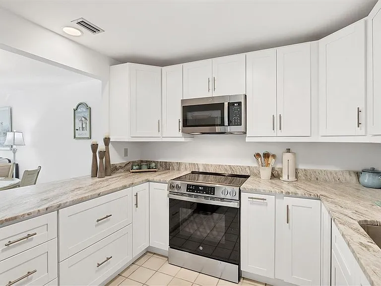 500 S Washington Dr #3A — Photo 9