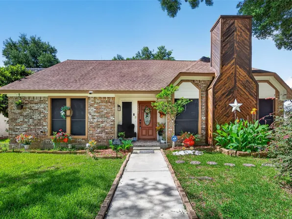 13307 Rain Lily Ln, Houston, TX 77083