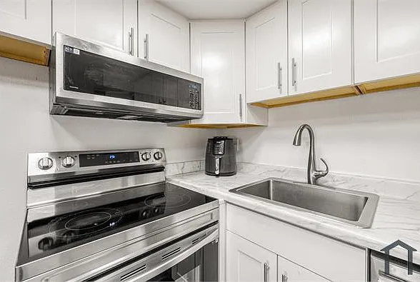 1 bed, 565 sqft, $1,300 — Photo 2