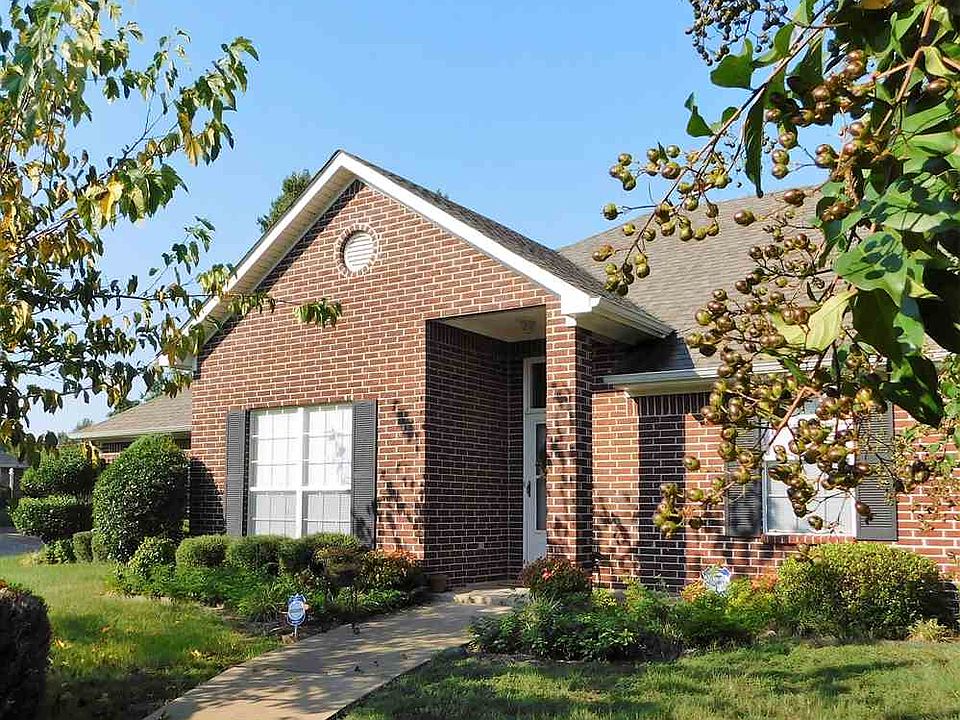 1st image of 3518 Clear Creek Cir