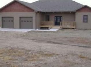 16140 Boxelder Rd, Westmoreland, KS 66549