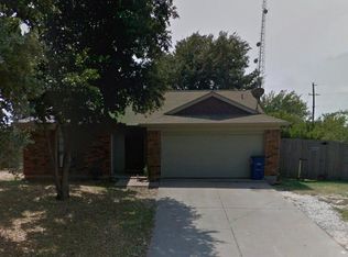 3666 Fairview Dr, Corinth, TX 76210