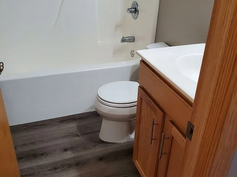 3218 Portage Cir NW — Photo 7