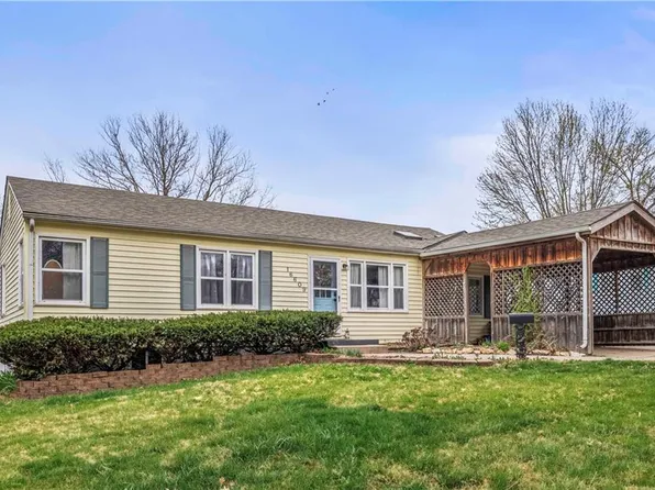 16609 E 2nd St N, Independence, MO 64056