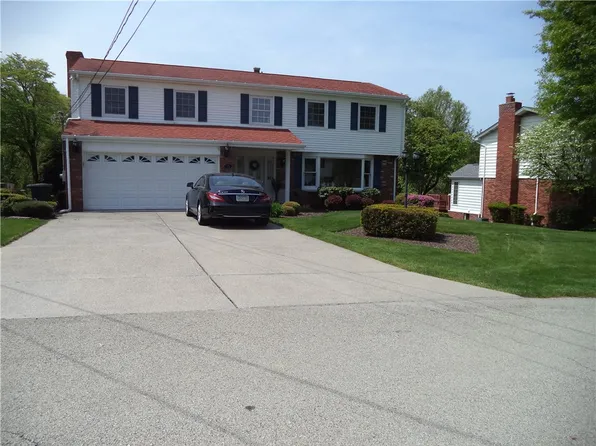 45 Orchard St, Charleroi, PA 15022