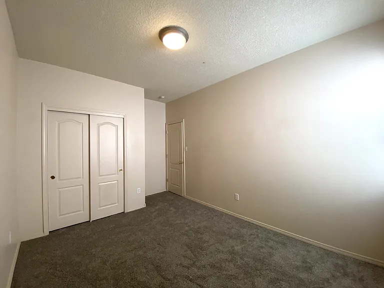 1613 Veridian Dr SE — Photo 25