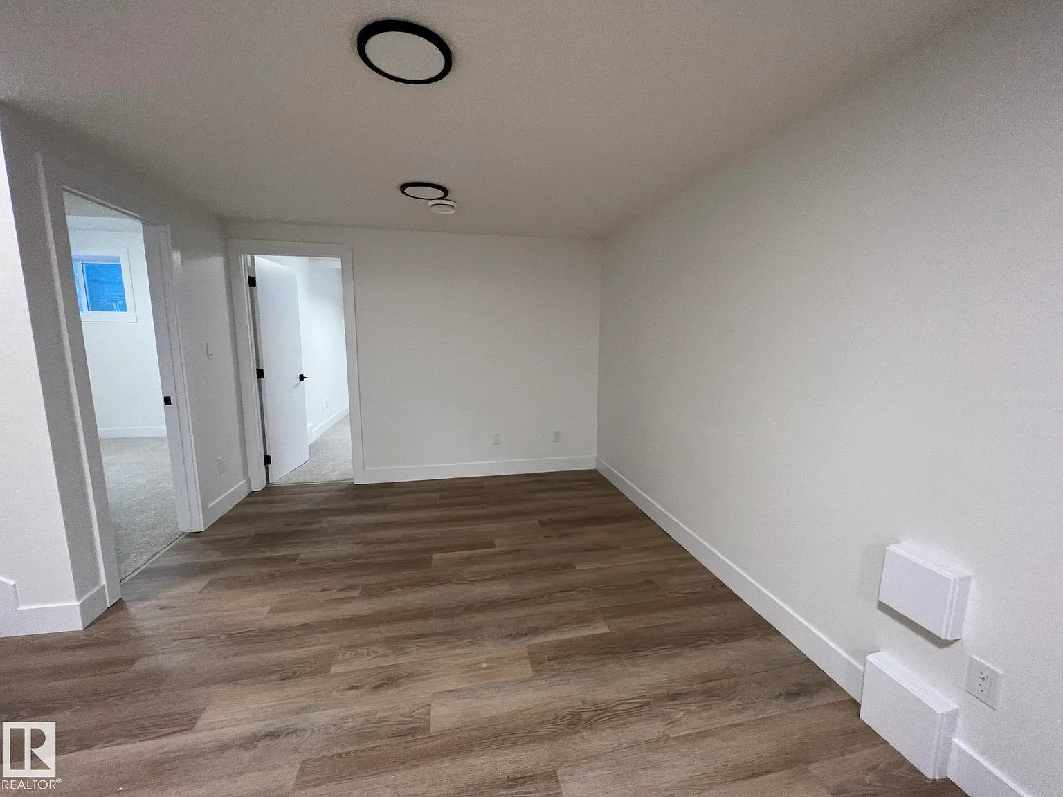 5382 Kimball Pl SW — Photo 3