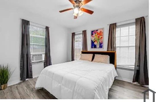 6902 Lockheed Ave — Photo 8
