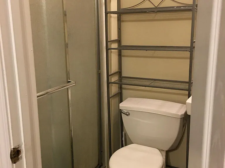 121 W Carolina Ave #C — Photo 3