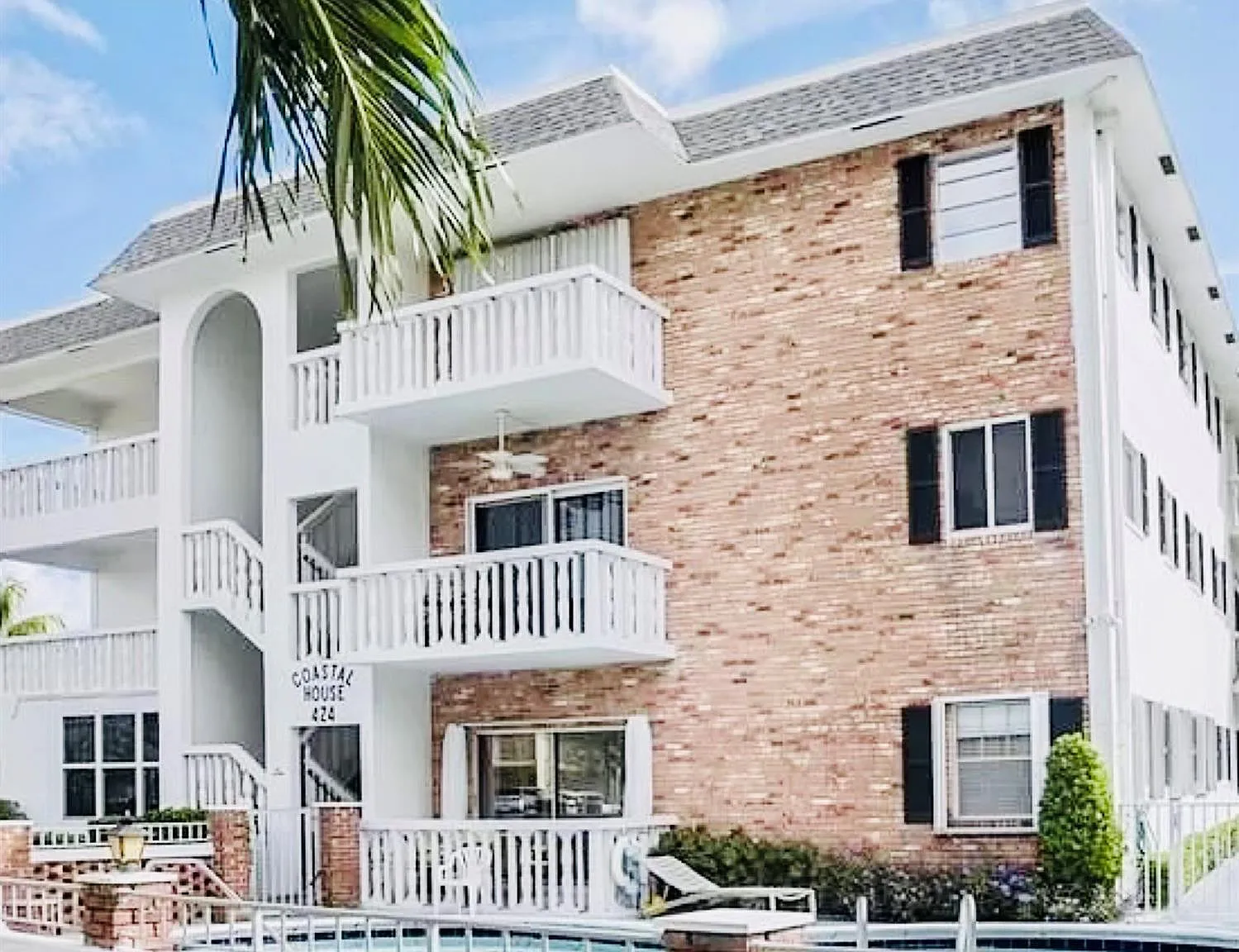 2 bed, 2.0 bath, 840 sqft, $2,900 — Photo 1