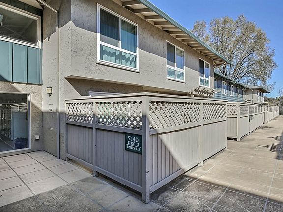 2nd image of 7140 Rainbow Dr APT 6