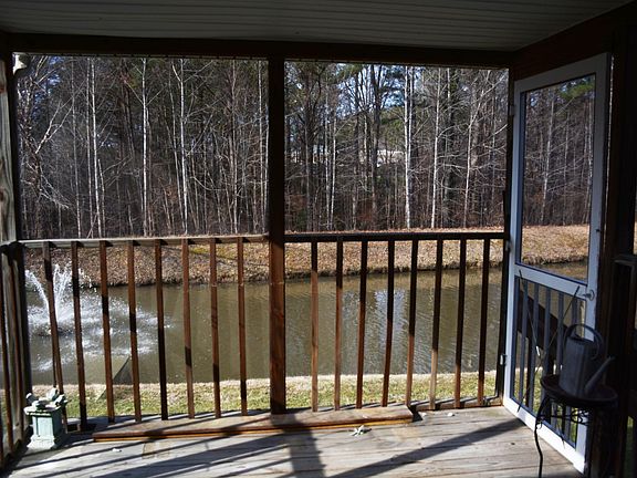 3rd image of 6524 Rossford Ln