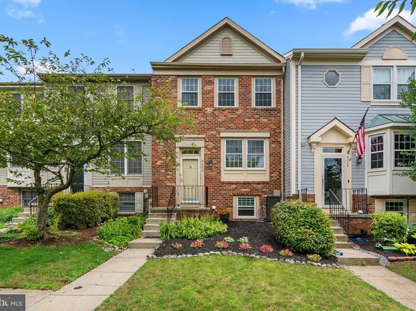 8023 Brightwood Ct, Ellicott City, MD 21043