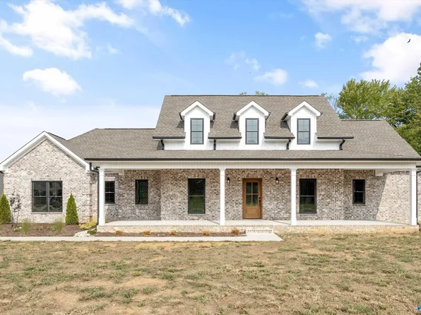 20807 Colonial Dr, Athens, AL 35614