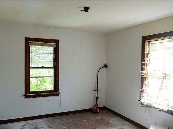 4th image of 7139 Dawson Pl