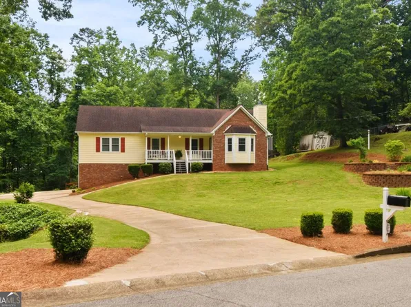 670 Dena Dr, Canton, GA 30114