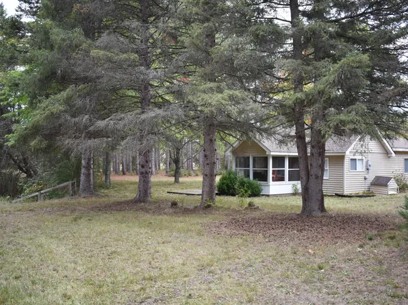 3999 N Alger Ave, White Cloud, MI 49349
