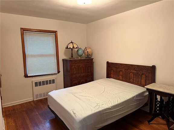 5th image of 148 Radcliff Rd
