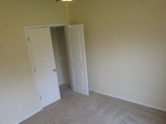 2nd image of 1411 Gentilz St