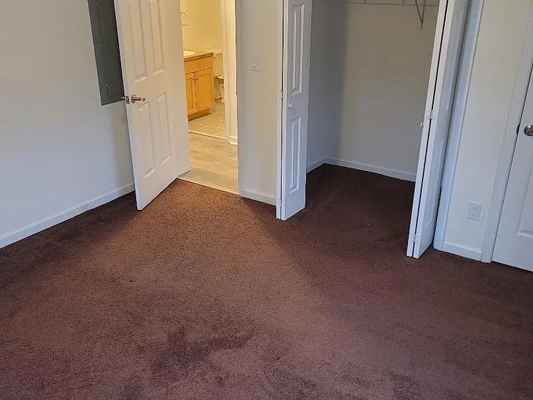 610 Maple Ave — Photo 18
