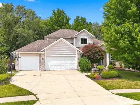 11631 Railroad Ln, Fort Wayne, IN 46818