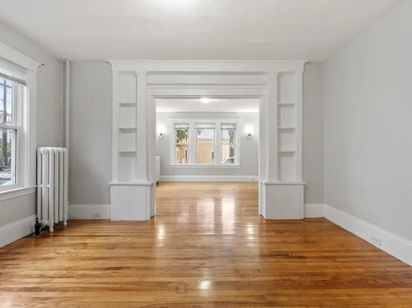 143 Highland Ave, Fitchburg, MA 01420