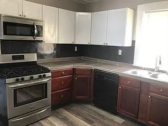 36 London St #36 — Photo 7