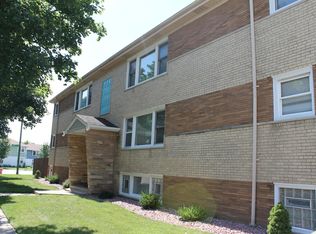 4700 W 87th St APT 2S, Chicago, IL 60652