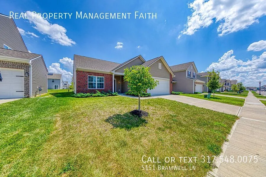 Spacious 3 Bed 2 Bath Home — Photo 3