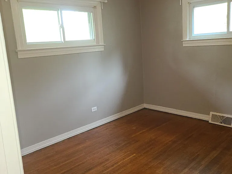 381 Mountview Ct SE — Photo 6