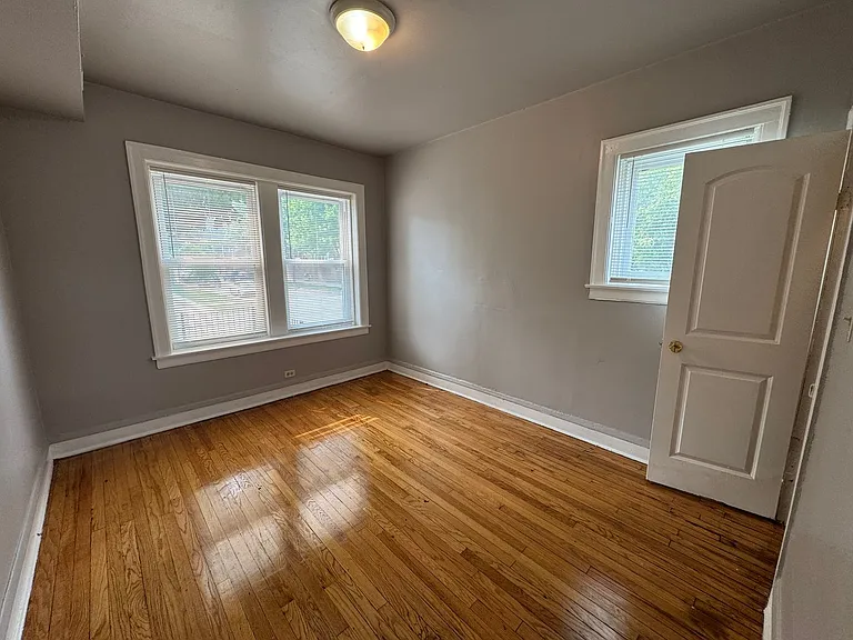 7801-03 S Marshfield Ave #1615-17 — Photo 54