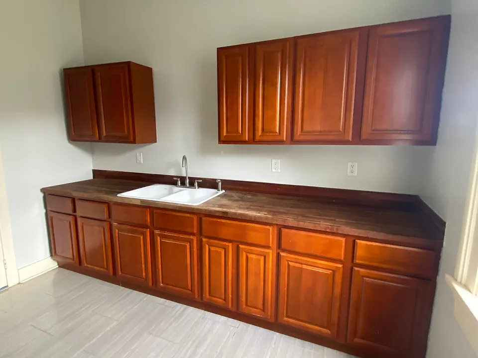 2504 Esplanade Avenue Wharf #202