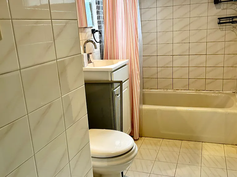 105 Ohio Ave #UPPER — Photo 22