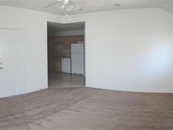 2nd image of 402 W Dale Ave