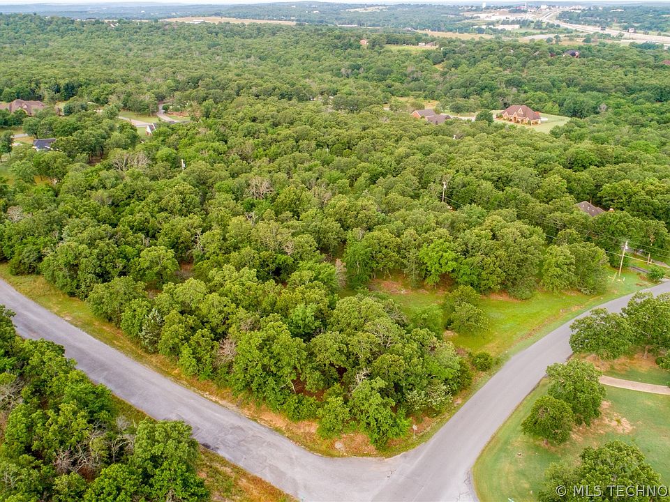 2nd image of Village Blvd