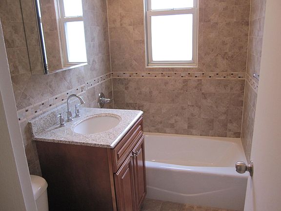 5th image of 254 Broadway #3