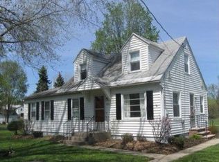 3411 Warners Rd, Camillus, NY 13031