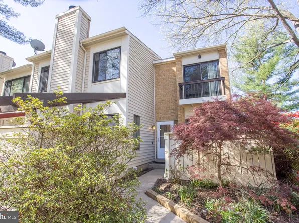 6 Sparrow Valley Ct, Montgomery Village, MD 20886