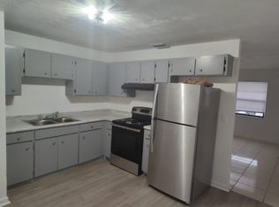 736 Kentucky St APT 3, Daytona Beach, FL 32114
